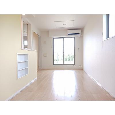 セレーノ 201【管理NO：1-022422701-02010】 ★家具家電は申し込み後に搬入します★の物件写真2