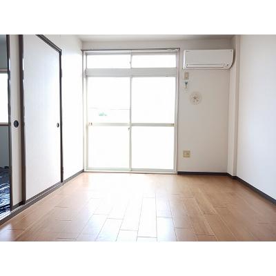 プライムハイツⅡ 102【管理NO：1-005091201-01020】 ★家具家電は申し込み後に搬入します★の物件写真2