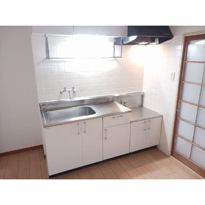 ニューマリッチ長山 301【管理NO：1-003323301-03010】 ★家具家電は申し込み後に搬入します★の物件写真3