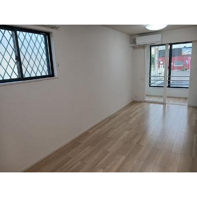 ティンカーベル 105【管理NO：1-028692801-01050】 2026年07月上旬入居可能の物件写真2