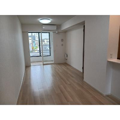 ティンカーベル 103【管理NO：1-028692801-01030】 2026年07月上旬入居可能の物件写真2