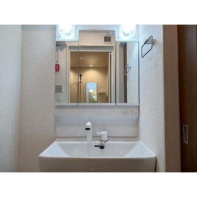 プリムローズＭ１ 103【管理NO：1-028333301-01030】 ★家具家電は申し込み後に搬入しますの物件写真6
