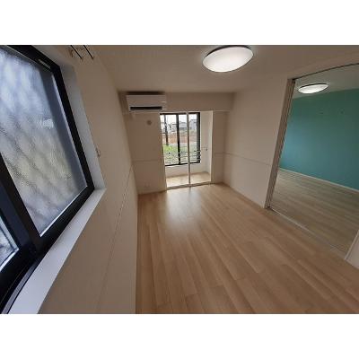 トムトックライズⅡ 101【管理NO：1-026911602-01010】 2026年07月中旬入居可能の物件写真2