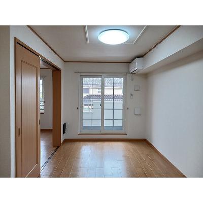 アルメリアＡ 203【管理NO：1-013297101-02030】 ★家具家電は申し込み後に搬入します★の物件写真2