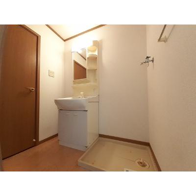 パディー・フィールド 204【管理NO：1-010892101-02040】 ★家具家電は申し込み後に搬入します★の物件写真6