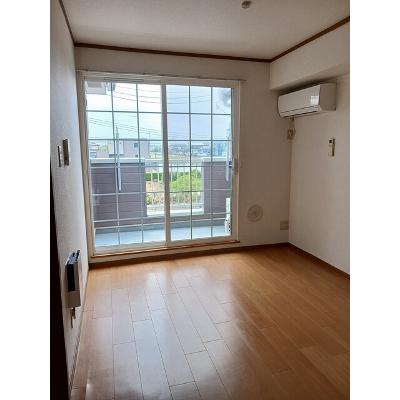 パディー・フィールド 202【管理NO：1-010892101-02020】 ★家具家電は申し込み後に搬入します★の物件写真2