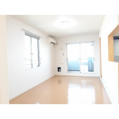 メゾンジュネス 301【管理NO：1-019031101-03010】 ★家具家電は申し込み後に搬入します★ ★2026年08月中旬入居可能★の物件写真2