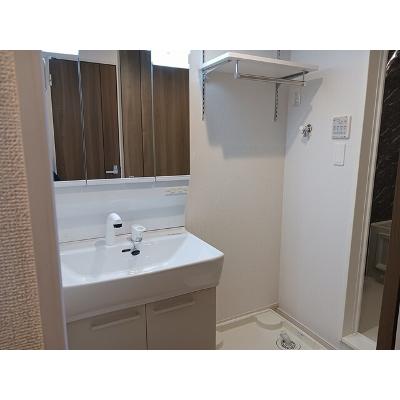 apartment 茨城県ひたちなか市大字堀口１８８－１ 

↓地図はこちらから