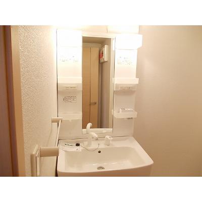 ソレイユＡ 102【管理NO：1-015461301-01020】 ★家具家電は申し込み後に搬入します★の物件写真6