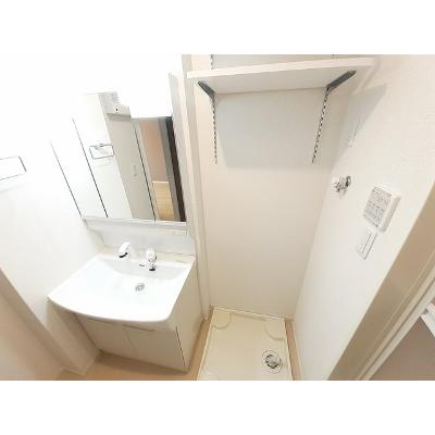 ジプソフィル 102【管理NO：1-027151401-01020】 ★家具家電は申し込み後に搬入します★の物件写真6