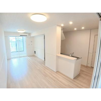 モノテラス 104【管理NO：1-028583101-01040】 ★家具家電は申し込み後に搬入しますの物件写真2