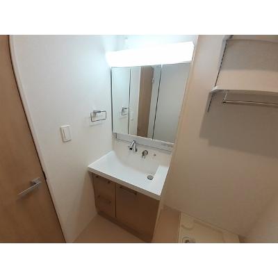 apartment 茨城県稲敷郡阿見町よしわら５丁目８－５ 

↓地図はこちらから