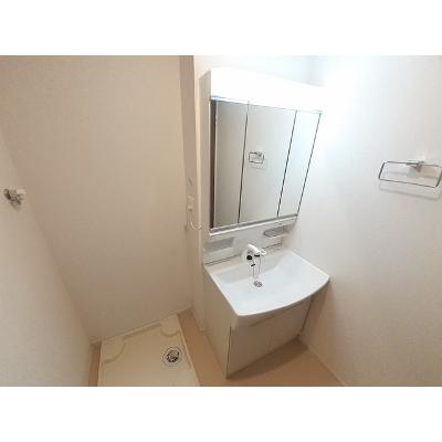 apartment 茨城県稲敷郡阿見町中央１丁目１５－４ 

↓地図はこちらから