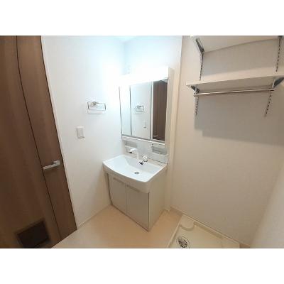 apartment 茨城県稲敷郡阿見町大字鈴木１２４－１２ 

↓地図はこちらから