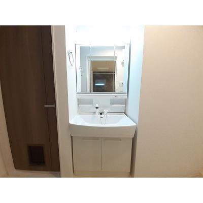 apartment 茨城県稲敷郡阿見町よしわら１丁目２６－３ 

↓地図はこちらから