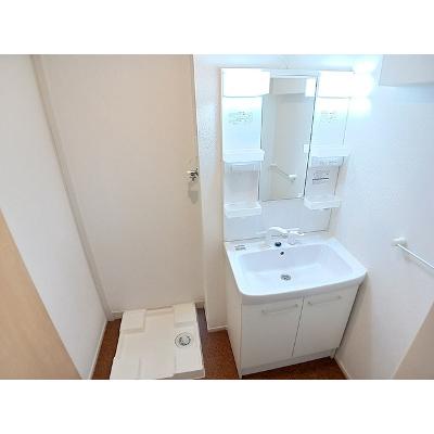 アポロン　Ａ 101【管理NO：1-021385501-01010】 ★家具家電は申し込み後に搬入します★の物件写真6