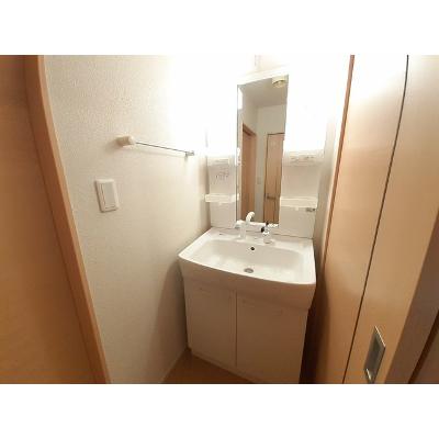 apartment 茨城県稲敷郡阿見町大字青宿９２３－２ 

↓地図はこちらから