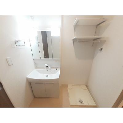 apartment 茨城県かすみがうら市新治１８３２－３ 

↓地図はこちらから