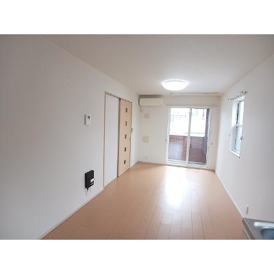 アズールつちうら 101【管理NO：1-018304001-01010】 ★家具家電は申し込み後に搬入します★の物件写真2
