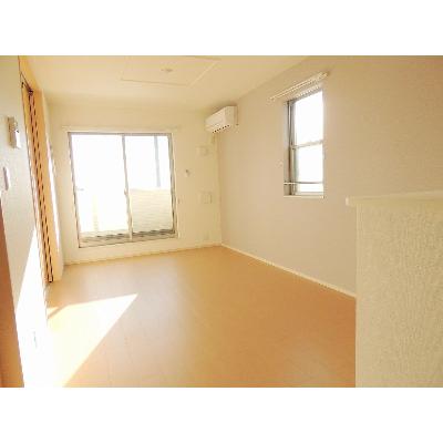 シャン　ドゥ　フルール　Ｃ 201【管理NO：1-020485401-02010】 ★家具家電は申し込み後に搬入します★の物件写真2