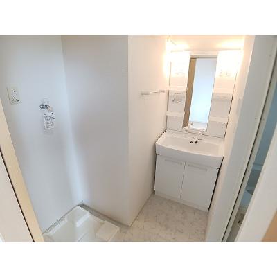 チャオ　ジェノバ 103【管理NO：1-018523301-01030】 ★家具家電は申し込み後に搬入します★の物件写真6