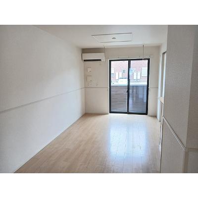 ラ　テール　ミー 102【管理NO：1-023412001-01020】 ★家具家電は申し込み後に搬入しますの物件写真2