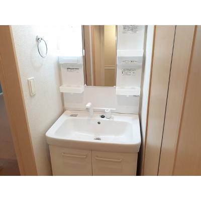 apartment 茨城県龍ケ崎市川余郷４５８５－６ 

↓地図はこちらから