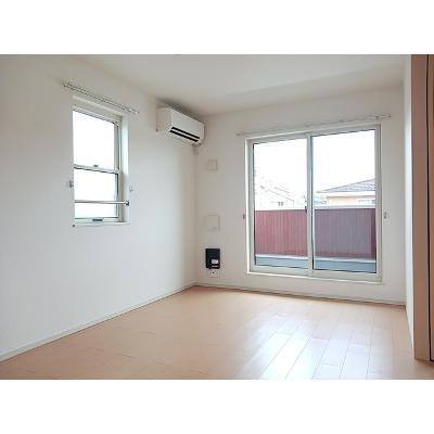 apartment 茨城県龍ケ崎市白羽２丁目２４－４ 

↓地図はこちらから