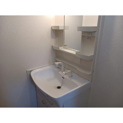 apartment 茨城県つくばみらい市伊奈東６１番地１２ 

↓地図はこちらから