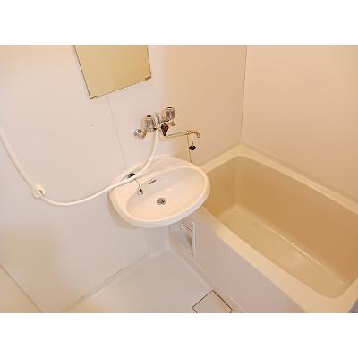 apartment 茨城県龍ケ崎市平台１丁目２番地４ 

↓地図はこちらから