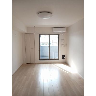 キーファー・リーフ 204【管理NO：1-028310201-02040】 ★家具家電は申し込み後に搬入します★ ★2026年11月中旬入居可能★の物件写真2