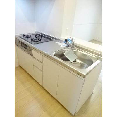 エンシーナ 202【管理NO：1-024746601-02020】 ★家具家電は申し込み後に搬入します★ ★2026年11月上旬入居可能★の物件写真3