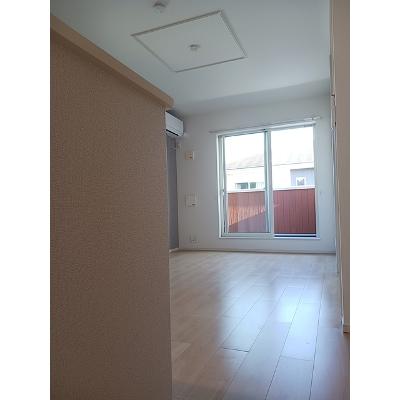 フェリチタⅢ 201【管理NO：1-021842903-02010】 ★家具家電は申し込み後に搬入しますの物件写真2