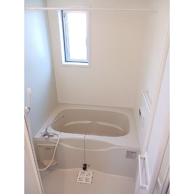 リーリエ 202【管理NO：1-020005901-02020】 ★家具家電は申し込み後に搬入します★の物件写真4