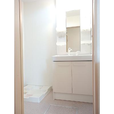 アーバンコートＤ 201【管理NO：1-019213901-02010】 ★家具家電は申し込み後に搬入します★の物件写真6