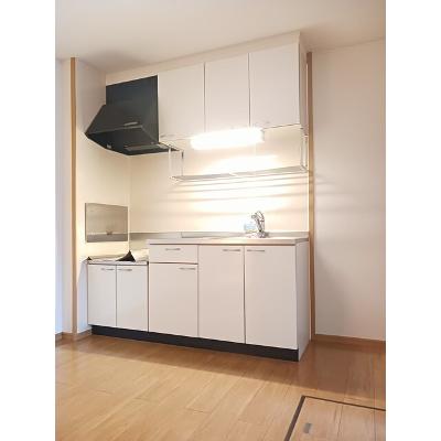 パール　メゾン　Ⅱ 103【管理NO：1-013603402-01030】 ★家具家電は申し込み後に搬入します★の物件写真3