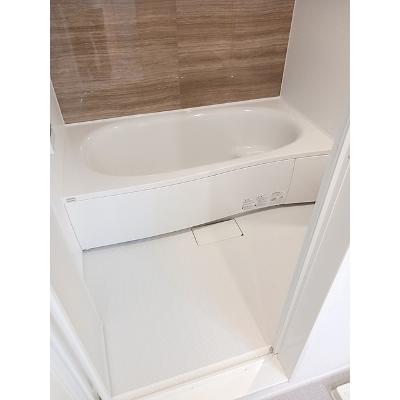 エパヌィールさくらⅡ 102【管理NO：1-027292002-01020】 ★家具家電は申し込み後に搬入します★の物件写真4