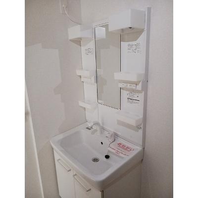 カラカル 102【管理NO：1-021473701-01020】 ★家具家電は申し込み後に搬入します★の物件写真6