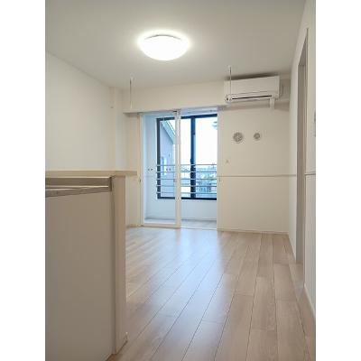 ニコリヴⅡ 203【管理NO：1-028404102-02030】 ★家具家電は申し込み後に搬入します★ ★2026年10月中旬入居可能★の物件写真2