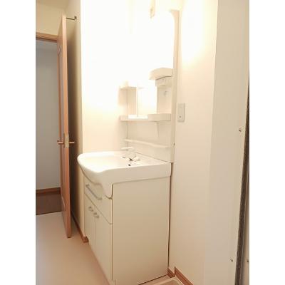チャンプデブレ 101【管理NO：1-013693501-01010】 ★家具家電は申し込み後に搬入します★の物件写真6