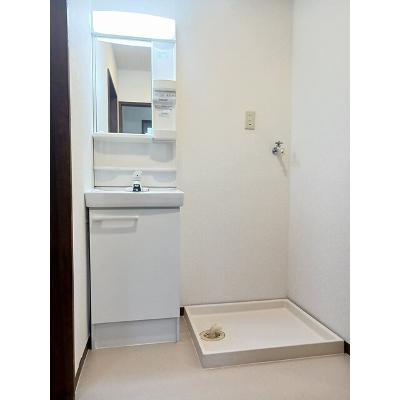 イマージュⅢ 102【管理NO：1-005157403-01020】 ★家具家電は申し込み後に搬入しますの物件写真6