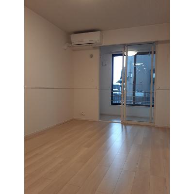 グランドソレイユＡ 101【管理NO：1-026655901-01010】 ★家具家電は申し込み後に搬入します★の物件写真2
