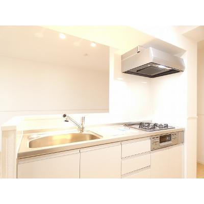 モデナポートⅠ 201【管理NO：1-024342801-02010】 ★家具家電は申し込み後に搬入します 2026年08月上旬入居可能の物件写真3