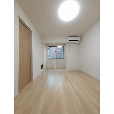 Ｇｒａｎ　Ｎｏｉｒ　Ⅰ 104【管理NO：1-025963101-01040】 ★家具家電は申し込み後に搬入しますの物件写真2