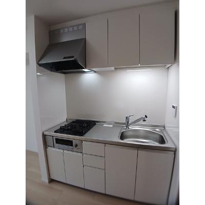 サン・シード 202【管理NO：1-028097301-02020】 ★家具家電は申し込み後に搬入します★の物件写真3