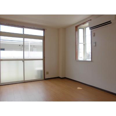 カーサすみれ壱番館 204【管理NO：1-003524201-02040】 ★家具家電は申し込み後に搬入します 2026年07月中旬入居可能の物件写真2