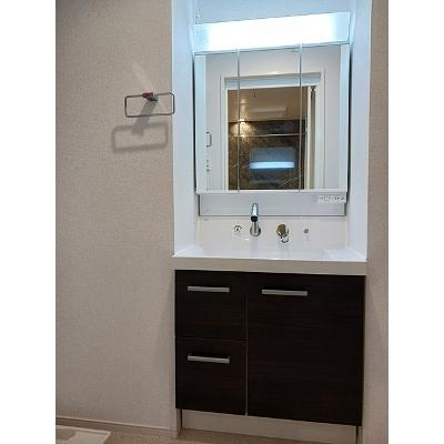 ウルルⅠ 102【管理NO：1-028242701-01020】 ★家具家電は申し込み後に搬入します★の物件写真6