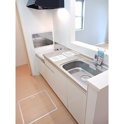 ウィスティリアⅠ 102【管理NO：1-020755801-01020】 ★家具家電は申し込み後に搬入しますの物件写真3