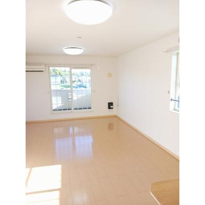 プリティ 202【管理NO：1-016063101-02020】 ★家具家電は申し込み後に搬入します★の物件写真2