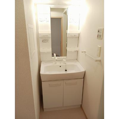 プリティ 202【管理NO：1-016063101-02020】 ★家具家電は申し込み後に搬入します★の物件写真6